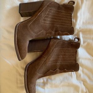 Dolce Vita booties